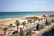 Россиянам не рекомендуется покидать курортные зоны Туниса. // bestourism.com