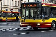 В автобусах Варшавы можно послушать книги известных писателей. // mmwarszawa.blip.pl