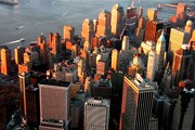 Нижний Манхэттен - один из самых активных районов Нью-Йорка. // Wikipedia