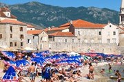Будва - один из самых популярных курортов Черногории. // montenegro-travel-guide.info
