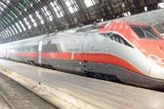 Поезд итальянских железных дорог // Travel.ru
