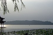 Озеро Сиху // Nat Krause