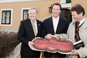 Арнольд Шварценеггер на церемонии открытия своего музея. // arnieslife.com