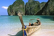 Власти Таиланда хотят, чтобы он оставался раем для туристов. // dulichanviet.com