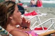 В числе прочего, будет запрещено курение на пляжах. // adventureandattitude.com