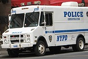 Полиция Нью-Йорка организовывает подставы. // Adam E. Moreira