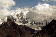 Гора Белуха в Республике Алтай - высочайшая точка Сибири. // Wikipedia