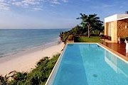 Отель предлагает номера с террасами и видом на океан. // melia-hotels.com