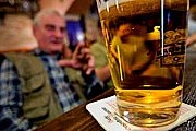 Названы пабы в Праге, где подают лучшее пиво. // vctv.vn