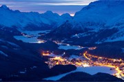 Санкт-Мориц - популярный центр зимнего отдыха в Швейцарии. // stmoritz.ch