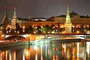 Во время экскурсий участникам расскажут об архитектуре и истории Москвы. // moscow-nightlife.latinadanza.com