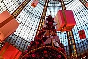 В парижских магазинах можно делать покупки по воскресеньям. // tout-paris.org