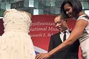 Инаугурационное платье Мишель Обама – центр экспозиции. // AFP