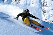 Лыжники наслаждаются свежим снегом. // ischgl.com