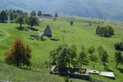 Отдых на природе - одна из возможностей туризма в Черногории. // panoramio.com
