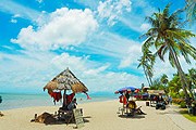 Пляж на острове Пенанг // iStockphoto / HowenSia