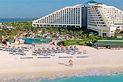 Отель Iberostar Cancun // iberostar.com