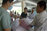 Пострадавшие были доставлены в больницы. // phuketwan.com