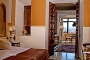 Отель признан одной из старейших действующих гостиниц Испании. // h-alhambrapalace.es