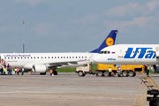 Самолеты Lufthansa и UTair // ErikRostovSpotter