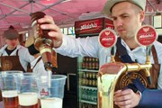 Фестиваль познакомит с десятками сортов пива. // latviabeerfest.lv