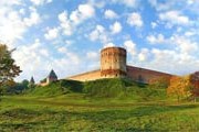 Смоленская крепостная стена построена более 400 лет назад. // smolkreml.net