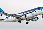 Самолет Embraer авиакомпании Estonian Air // estonian-air.com