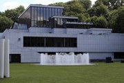 Музей построен по проекту финского архитектора Алваро Аалто. // kunsten.dk