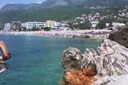 Бар - популярное место отдыха в Черногории. // tripadvisor.com