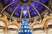 Париж приглашает за новогодними покупками. // parisselectbook.com