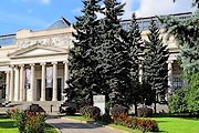 ГМИИ откроет филиал в Ульяновске. // kommersant.ru