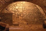 Подземелья привлекают туристов. // lvivguide.info