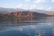 Иссык-Куль привлекает туристов. // in-road.ru