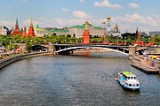 Столица готовится к запуску экскурсий по Москве-реке. // travel2moscow.com