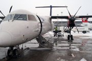 Самолет Bombardier Q400 // Travel.ru