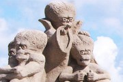 Песочные скульптуры возводятся уже десятое лето подряд. // hiekkalinna.lappeenranta.fi