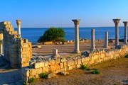 Древний город включен в Список ЮНЕСКО. // crimea-voyage.info