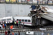 Страшная авария поезда в Испании // Reuters
