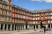 Plaza Mayor в Мадриде // Wikipedia