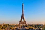 Эйфелева башня // фото Tom Bonaventure