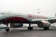Самолет Red Wings // Travel.ru