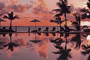 Один из бассейнов отеля Breathless Punta Cana // breathlessresorts.com