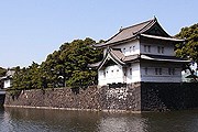 Императорский дворец обычно недоступен посторонним. // japan-guide.com