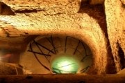 Туристы увидят редкие археологические находки. // catacombes.paris.fr