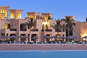 Отель Hilton Al Hamra Beach & Golf Resort // chatru.com
