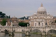 Туристов привлекают памятники Рима. // Travel.ru