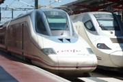 Скоростной поезд испанских железных дорог // Travel.ru