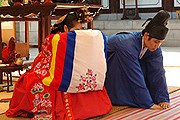 Туристам покажут свадебную церемонию. // visitkorea.or.kr