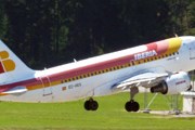 Самолет испанского национального перевозчика Iberia // Travel.ru