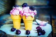 Мороженое сделано из натуральных ингредиентов. // AlenaNex, Shutterstock.com